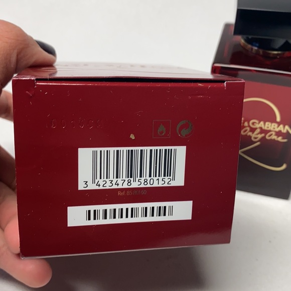 Dolce & Gabbana The Only One Red Eau De Parfum 3.3 oz New Open Box - Picture 2 of 3